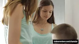 Вщипнута і рожева ве ...