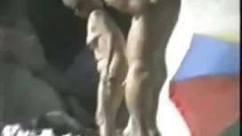 Молоденька дівчина в ...