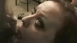 Дівчина вирушила в с ...